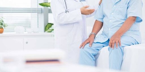 Doctor-Speaking-to-Patient